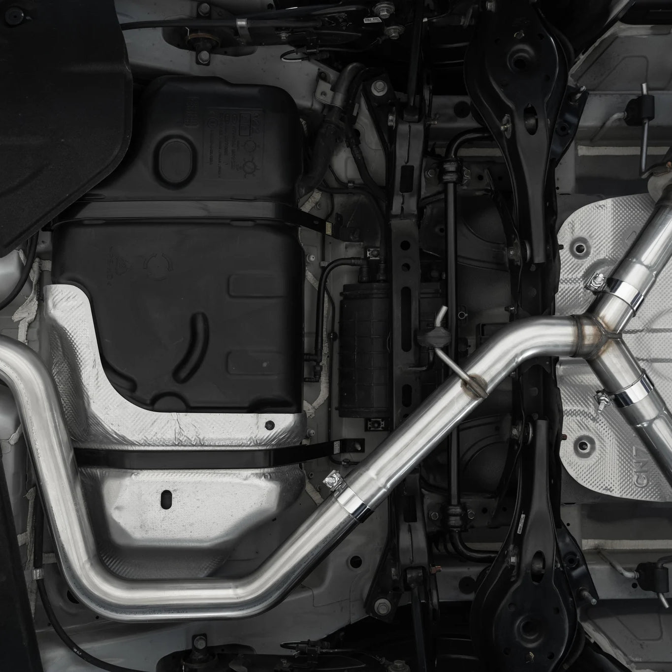 MBRP 3-INCH CAT-BACK, ACTIVE PROFILE, DUAL REAR EXIT EXHAUST, S47103CF - Image 5